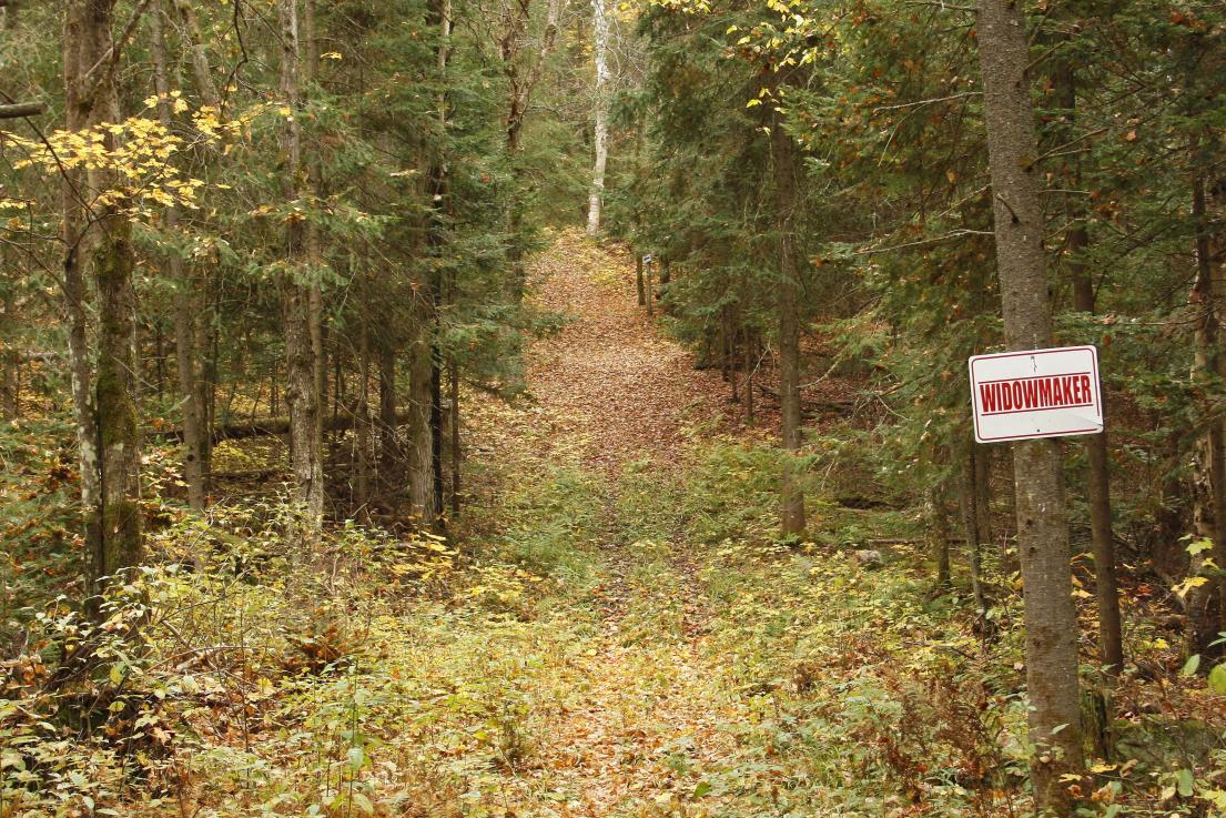 Amish Hiking Trail